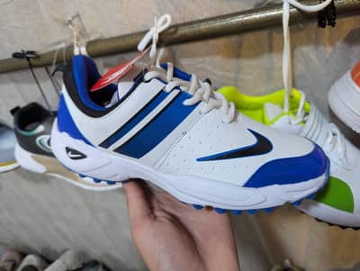High Quality Sports Gripper Shoes for Men Best Price in Lahore