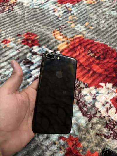 iPhone 7 plus (128 GB)+Exchange with Androids