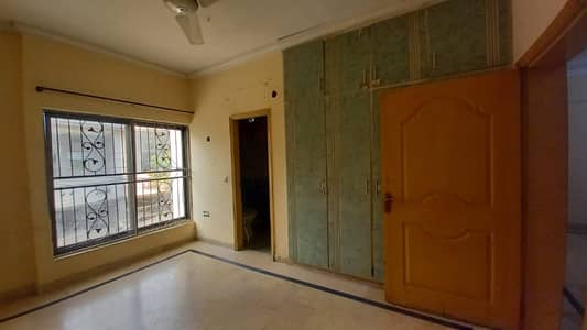 5 marla upper portion for rent