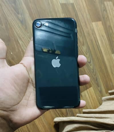 I phone SE 2020 factory unlock