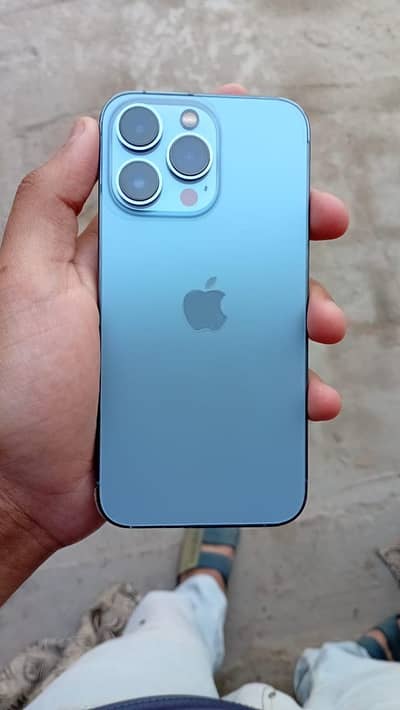 I phone 13 pro jv 128 gb