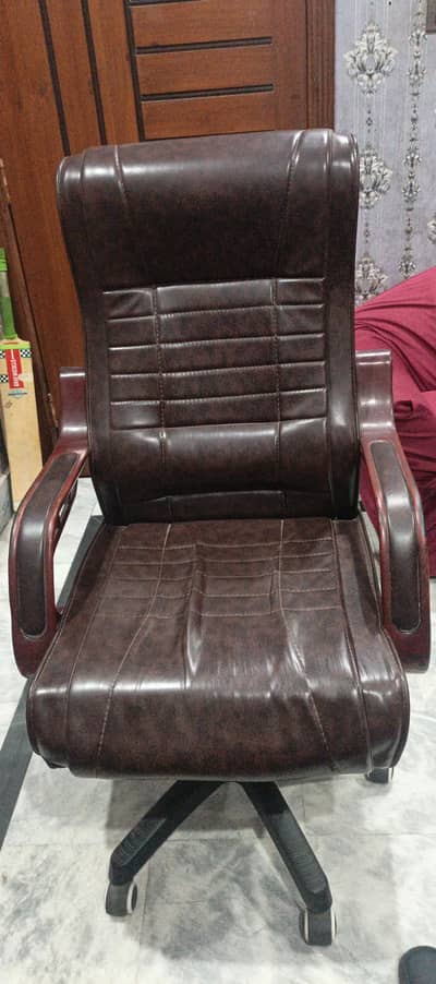 Executive chair