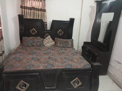 Wooden Bed Set Dressing Table & 2 Side Tables