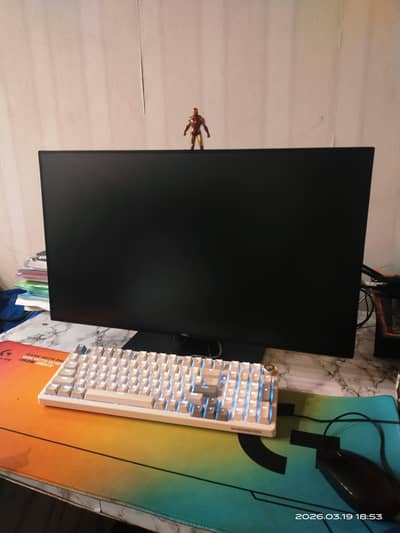 Dell UltraSharp 27" 2k 4 side Borderless Monitor