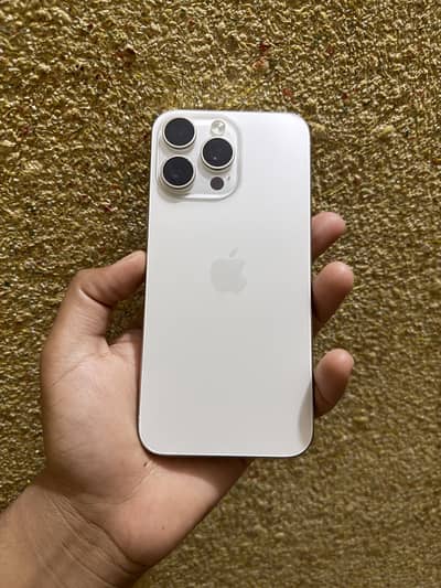 iPhone 15 pro max 256gb factory unlocked non pta