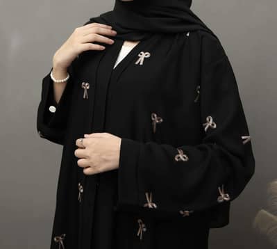 Bow abaya