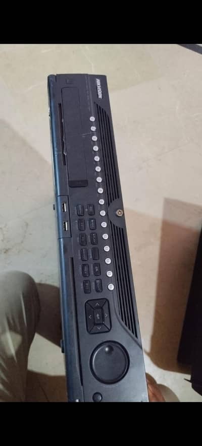16 CHANNEL  Dvr HIKVISION