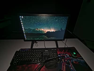 gaming pc 1080p 60 fps easily in any game for editing and designing