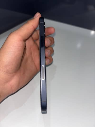 Iphone 12 Non PTA Jv 4 Month Sim Time Available