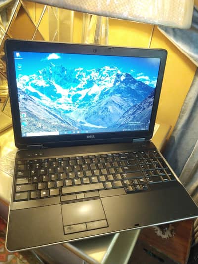 Dell Latitude E6540 Core i5-4th Generation
