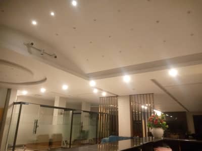 صفائی کے کام کے متعلق ہوٹلز روم پروفیشنل کلینر سٹاف کی ضرورت ہے