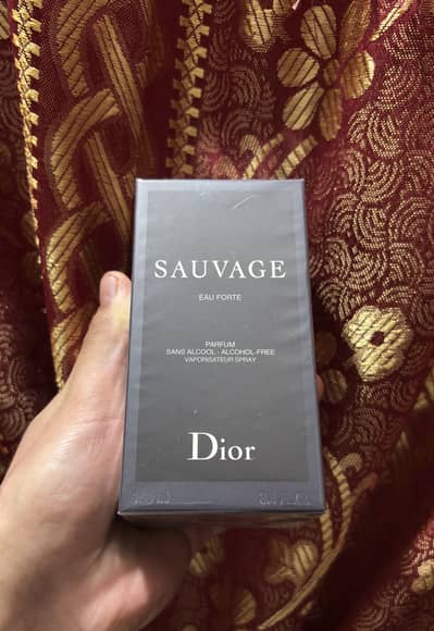 Branded Perfumes (D-I-O-R)  100ml