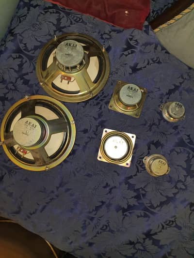 Akai Japanese speakers set