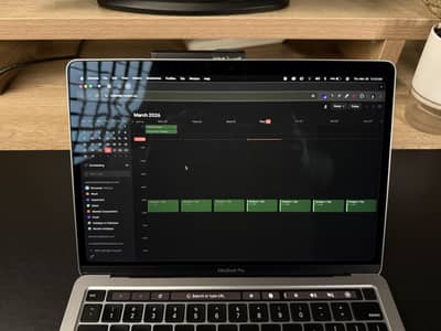 Apple MacBook Pro M1 (13-inch) 8GB RAM - 256GB SSD – Full Box Original