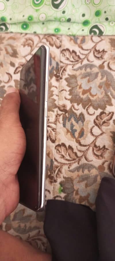 Honor 50 (8GB RAM / 128GB Storage) – Excellent Condition 