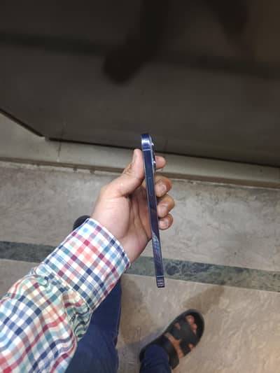 13 pro max bypass  1tb