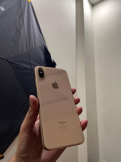 iphone xs max official PTA approved 256gb in Golden