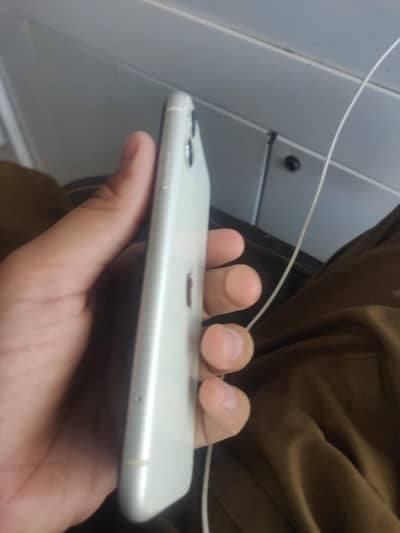 iphone 11 pta