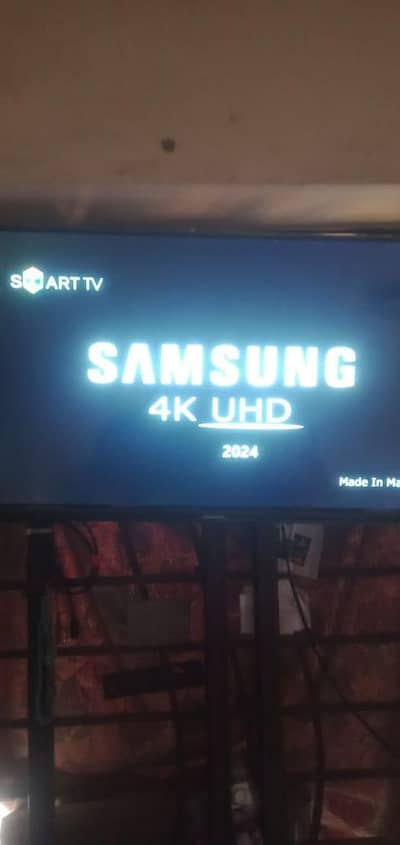 32" LED TV FOR SELL