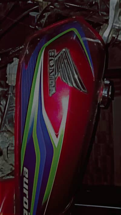 2017 model 125 genuine fuel tank very cheap rate