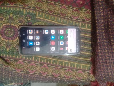 tecno spark 8c RAM 4 128