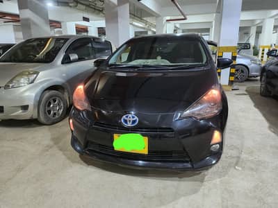 Toyota aqua S push start model 2012 registr 2016