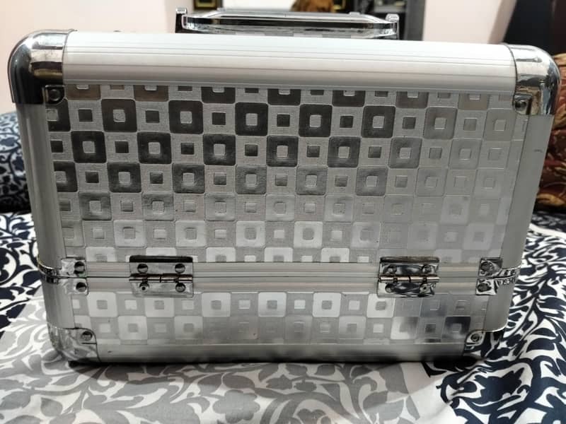 makeup box one time use 1