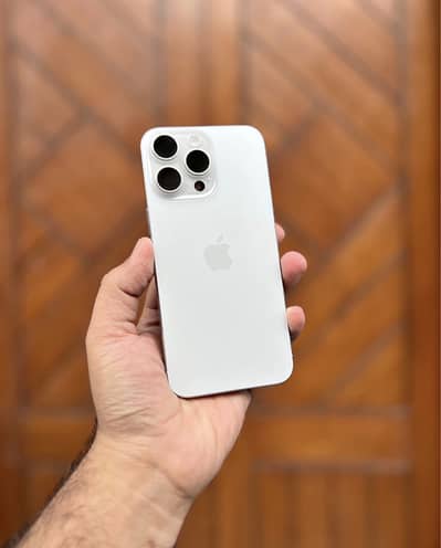 Apple iPhone 15 Pro Max