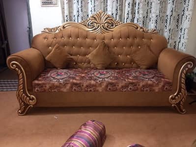 safa set + bed set + showcase+ dressing table+ istari stand