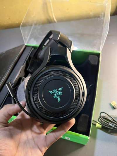 Razer ManO’ War Wireless RGB Gaming Headset - 7.1 Surround