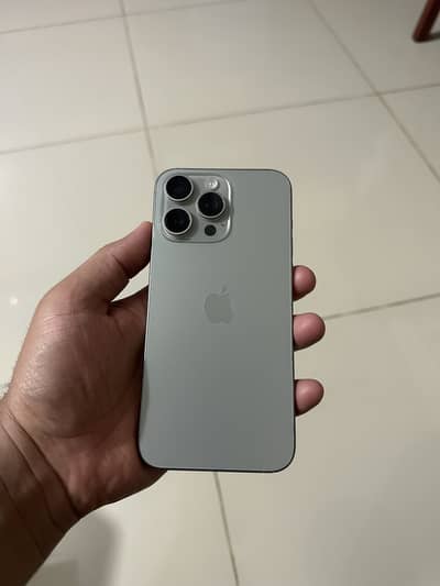 iPHONE 15 PRO MAX 10/10