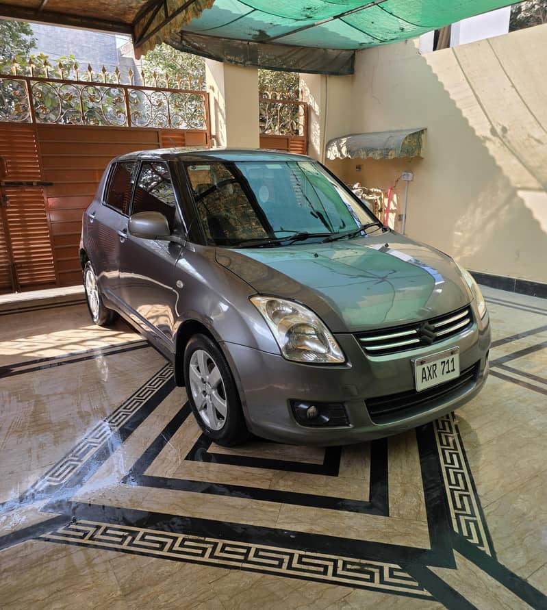 Swift 2012 DLX Navigation Automatic 10