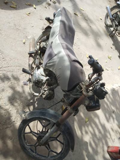 Unique UD 100 Bike 2018 Model