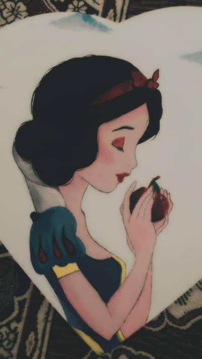 snow-white painting 