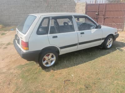 sazuki khyber japni 5 gear. jenion. outer iner all 100%. location jand.