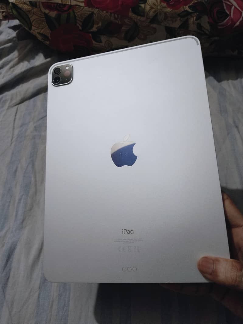 iPad Pro M1 3rd Generation 0