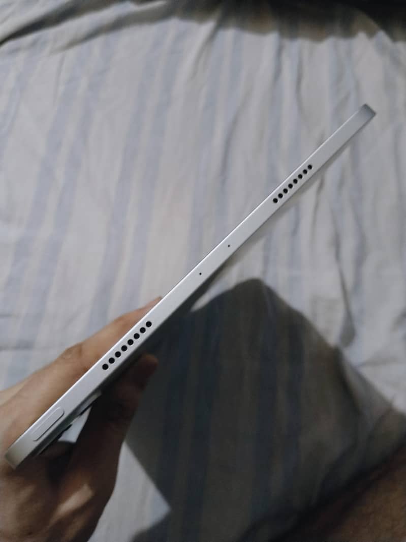 iPad Pro M1 3rd Generation 2