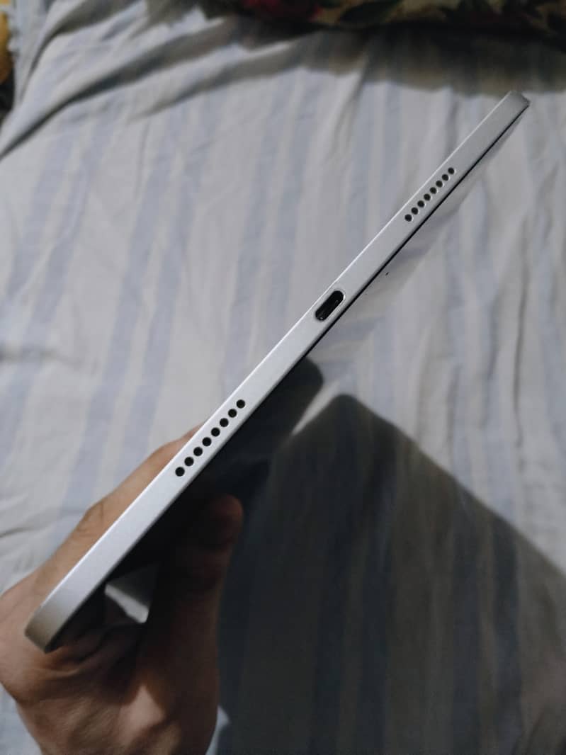 iPad Pro M1 3rd Generation 4
