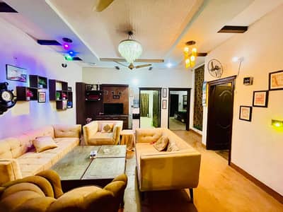 Upper Portion 3 Bed 3 Bath Tv lounge Kitchen 8 Marla With Gas (0335-5779339)