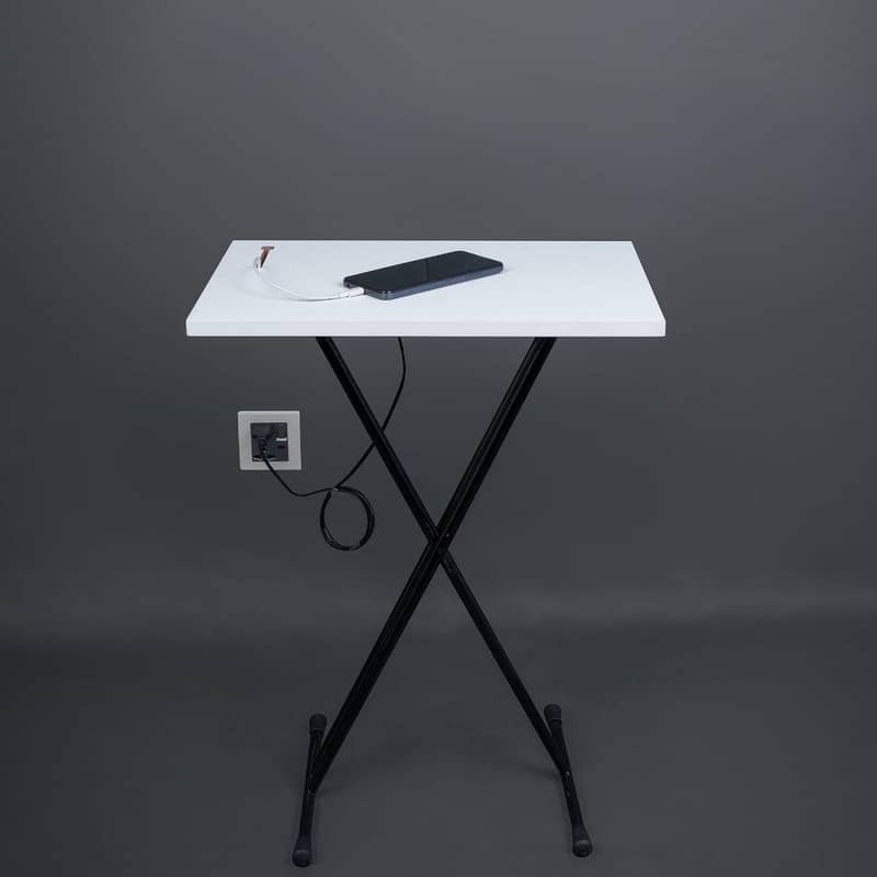 Small Table E 0