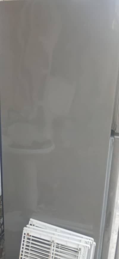 dowlance fridge good condition