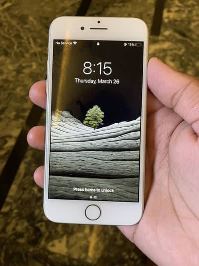 iphone 7 total genuine good condition all ok