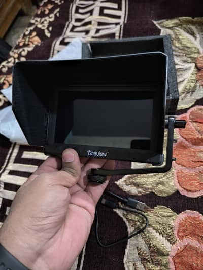 Desview Professional Camera Monitor – Like New Condition