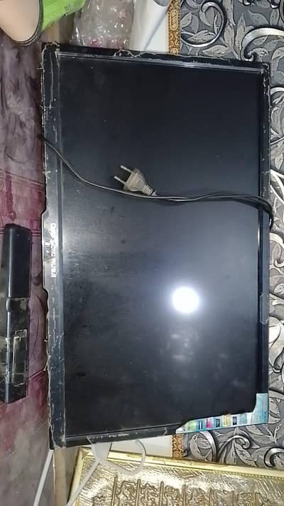 24 inch LED android ni hai simple hai