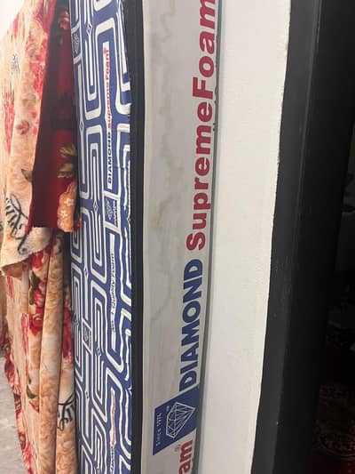 Kenwood dreyar  just used 3 4 time Diamond foam 6 inch and study table