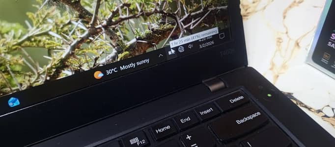 Lenovo Ultra Slim Laptop Core i5 6th Generation 8GB PC4 RAM