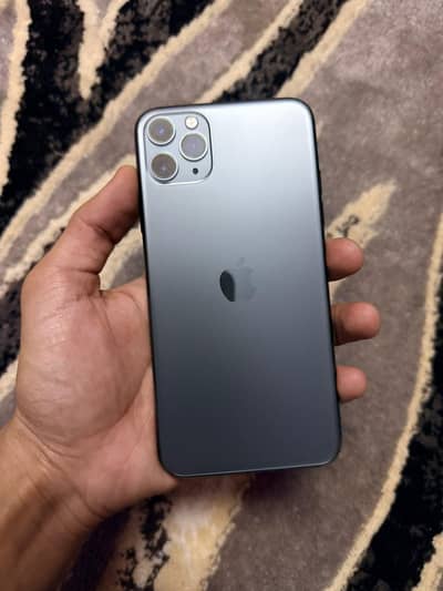iPhone 11 Pro Max 64Gb Waterpack in Mint Condition