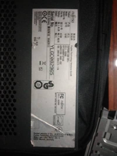 Fujitsu  CPU 8GB Ram  i3 2nd gen