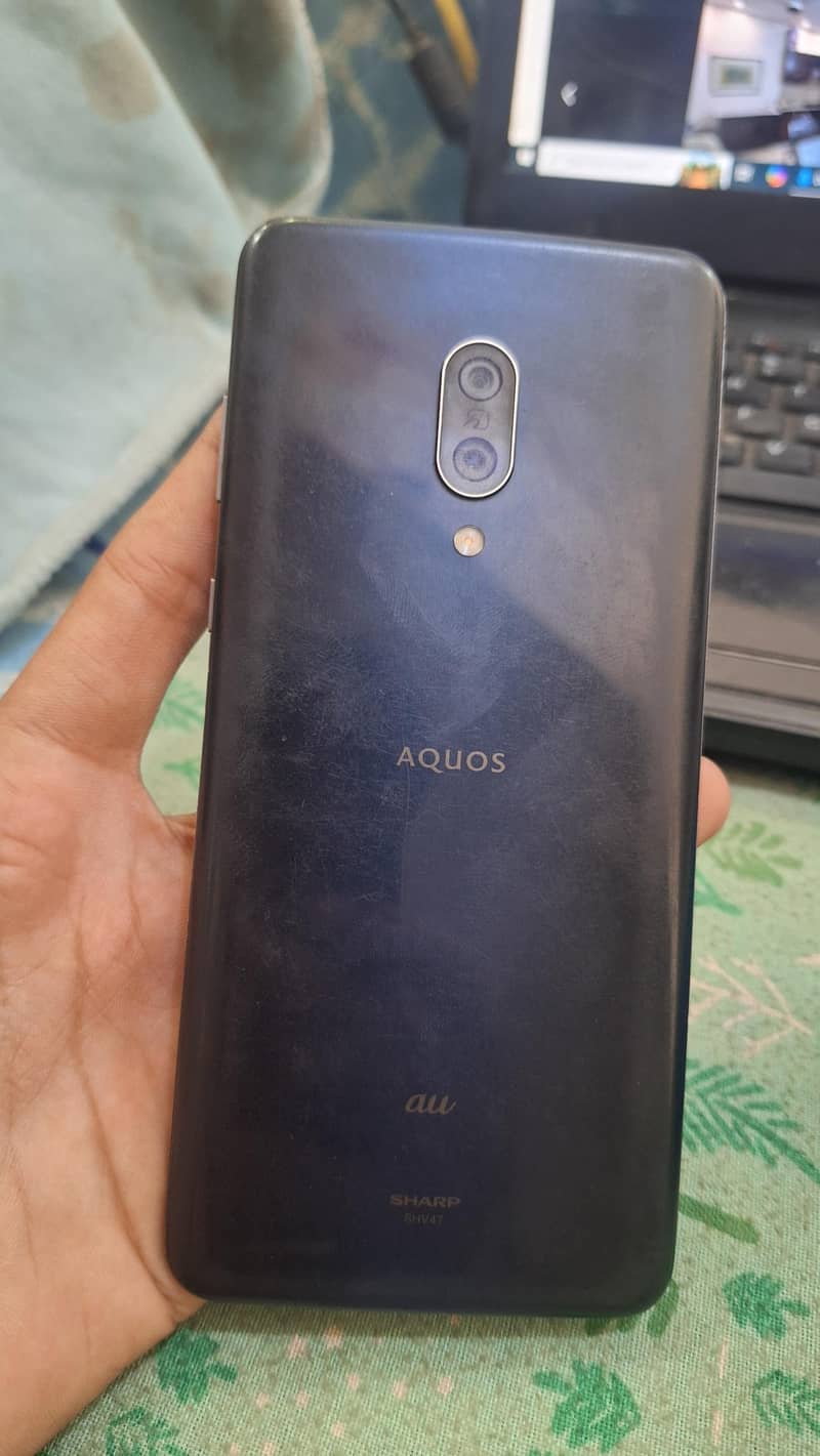 Sharp Aquos Zero 2 4