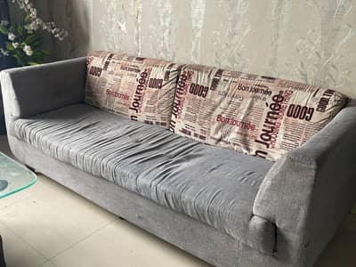 5 seater sofa set for urgent sale